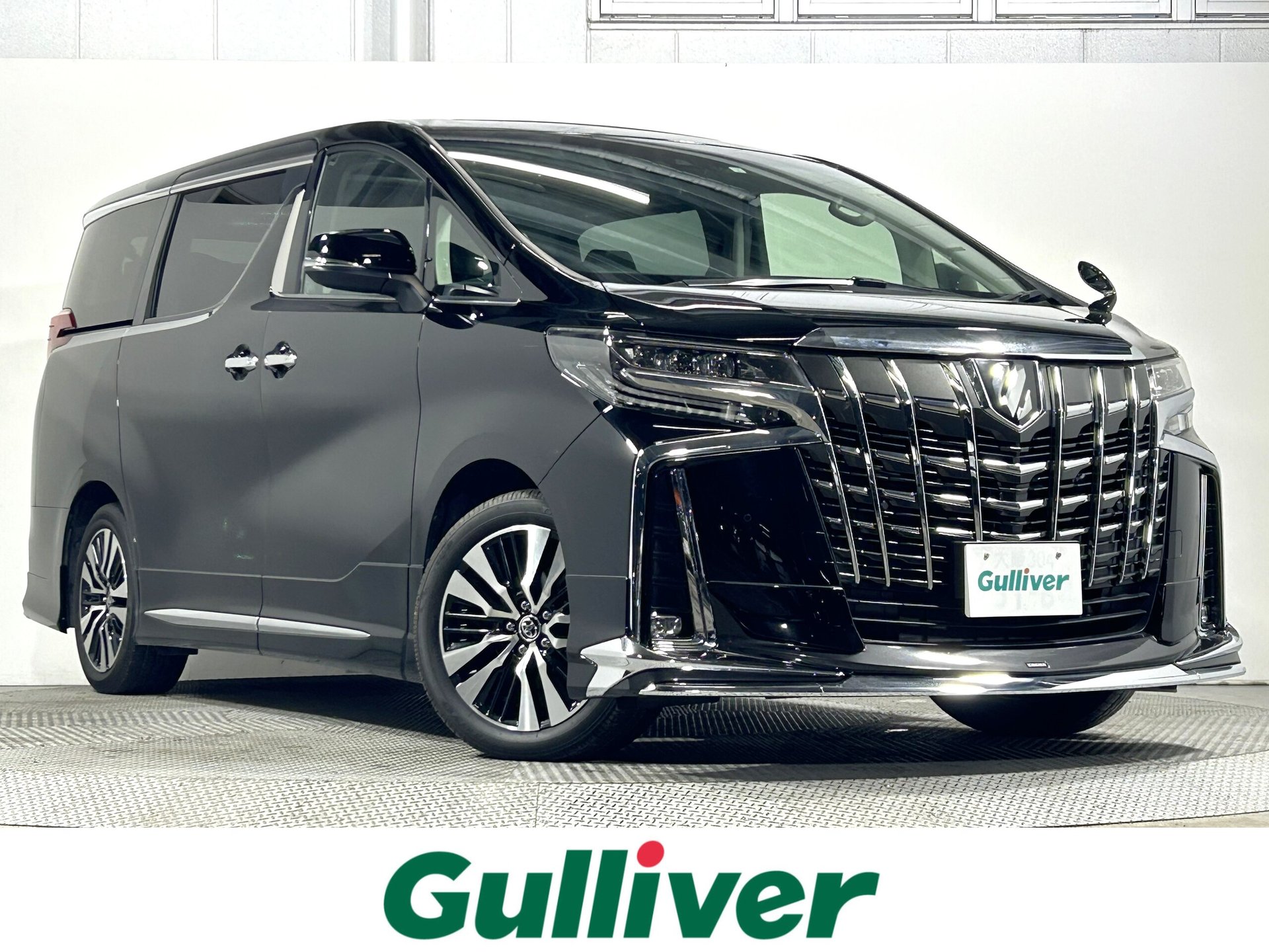 TOYOTA ALPHARD - View 1