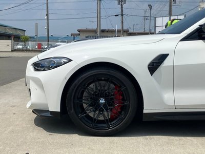 صورة 9 لـ 2023 BMW M4 COUPE