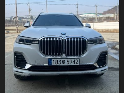 BMW X7 - 1