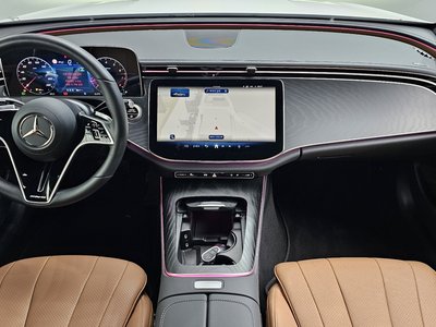 MERCEDES-BENZ E-CLASS - 5