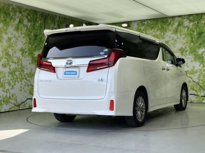 TOYOTA ALPHARD - 3