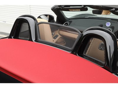 2016 Porsche 718 缩略图 32