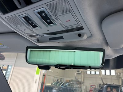 2025 LAND Rover DEFENDER — миниатюра 46