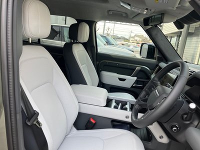 2025 LAND Rover DEFENDER — миниатюра 65