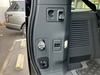 2025 LAND Rover DEFENDER — миниатюра 126