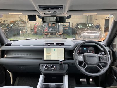 2025 LAND Rover DEFENDER — миниатюра 29