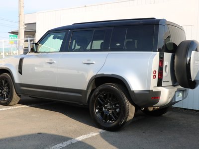 LAND ROVER DEFENDER - 5