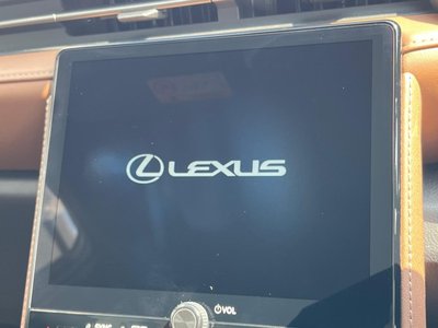 صورة 3 لـ 2024 Lexus LBX
