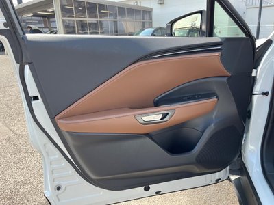 2024 Lexus LBX 缩略图 64