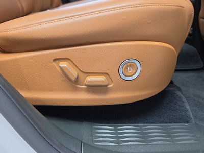 2024 Genesis GV80 — миниатюра 39