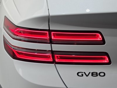 2024 Genesis GV80 — фото 10