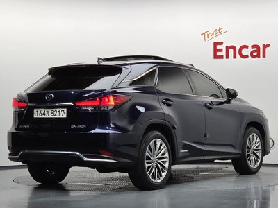 صورة 3 لـ 2021 Lexus RX