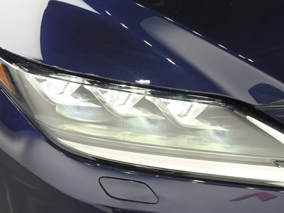صورة 9 لـ 2021 Lexus RX