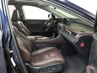صورة مصغرة 16 لـ 2021 Lexus RX