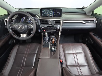صورة 5 لـ 2021 Lexus RX