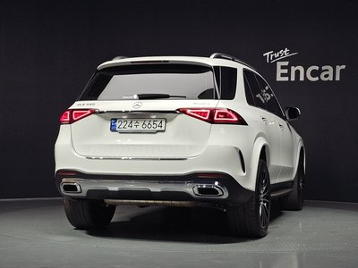 صورة 4 لـ 2023 Mercedes-BENZ GLE