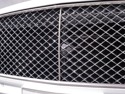 BENTLEY BENTAYGA - 8