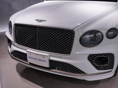 BENTLEY BENTAYGA - 6