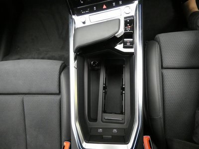 2025 AUDI Q8 E-TRON 缩略图 48