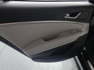 2025 Genesis THE NEW G70 — миниатюра 15