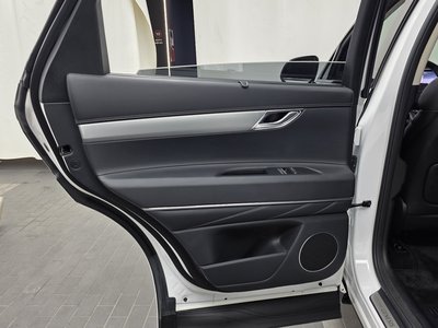 2024 Genesis GV80 — миниатюра 15