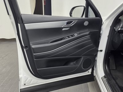 2024 Genesis GV80 — миниатюра 14