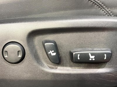 TOYOTA LAND CRUISER PRADO - 7