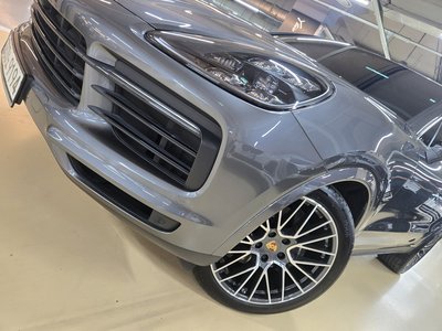 PORSCHE CAYENNE - 6
