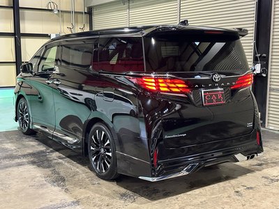 2025 Toyota ALPHARD — миниатюра 26