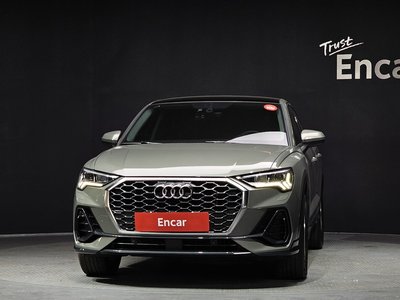 AUDI Q3 - 2