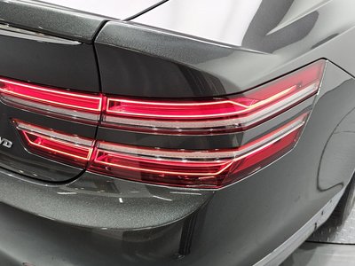 GENESIS G80 (RG3) - 10