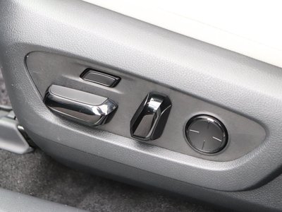 2023 Lexus RX thumbnail 48