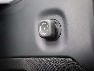 2023 Lexus RX thumbnail 59