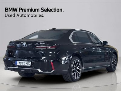 2025 BMW 7 SERIES photo 5