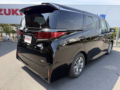 TOYOTA ALPHARD - 10