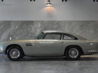 صورة 3 لـ 1963 Aston Martin DB4