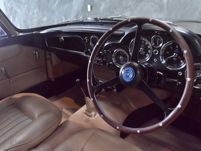1963 Aston Martin DB4 thumbnail 22