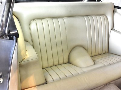 1963 Aston Martin DB4 thumbnail 27