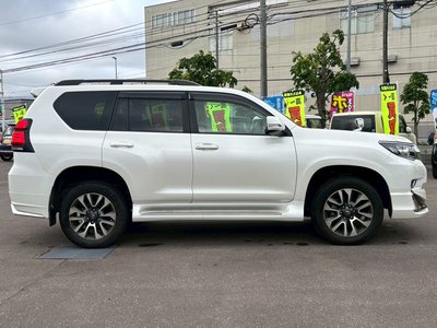 TOYOTA LAND CRUISER PRADO - 6