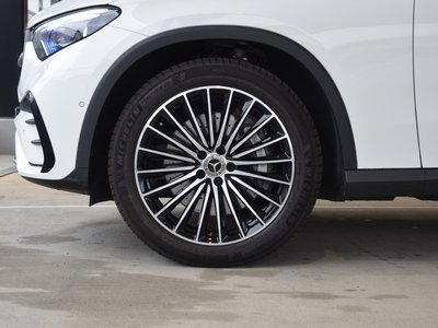 MERCEDES-BENZ GLC - 2