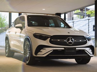 MERCEDES-BENZ GLC - 10