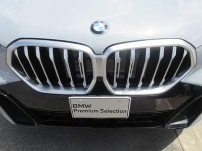 2026 BMW X6 thumbnail 12