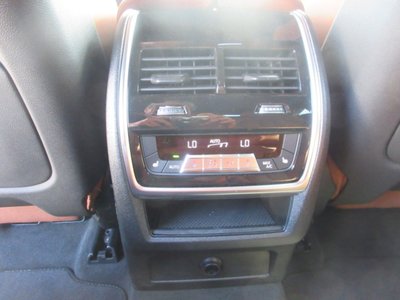 2026 BMW X6 thumbnail 39
