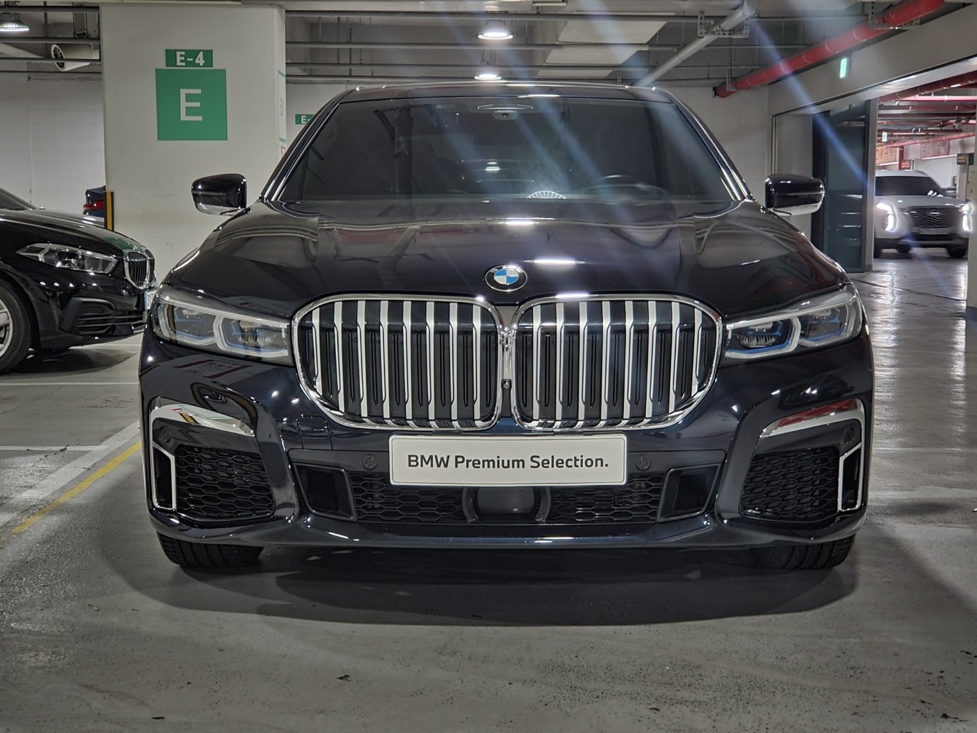 BMW 7 SERIES - View 1