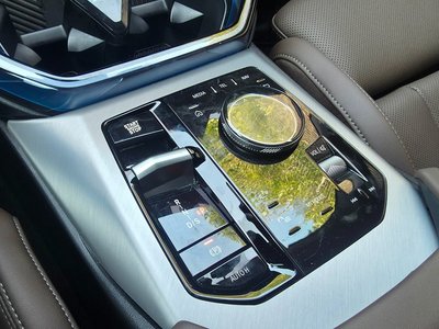 2025 BMW X3 — фото 9