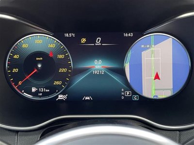 MERCEDES-BENZ GLC - 10