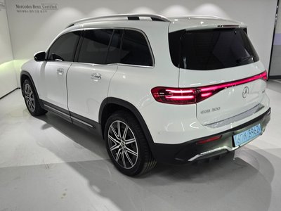 صورة 2 لـ 2025 Mercedes-BENZ EQB
