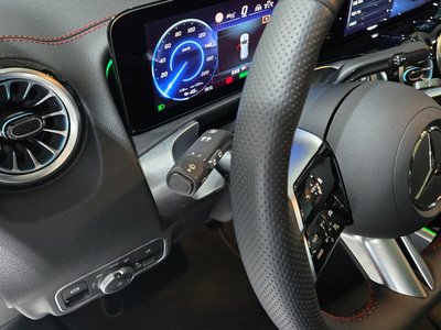 2025 Mercedes-BENZ EQB 缩略图 19