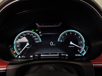 2021 Genesis GV70 — миниатюра 11