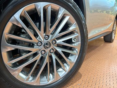 صورة مصغرة 14 لـ 2019 Lexus RX